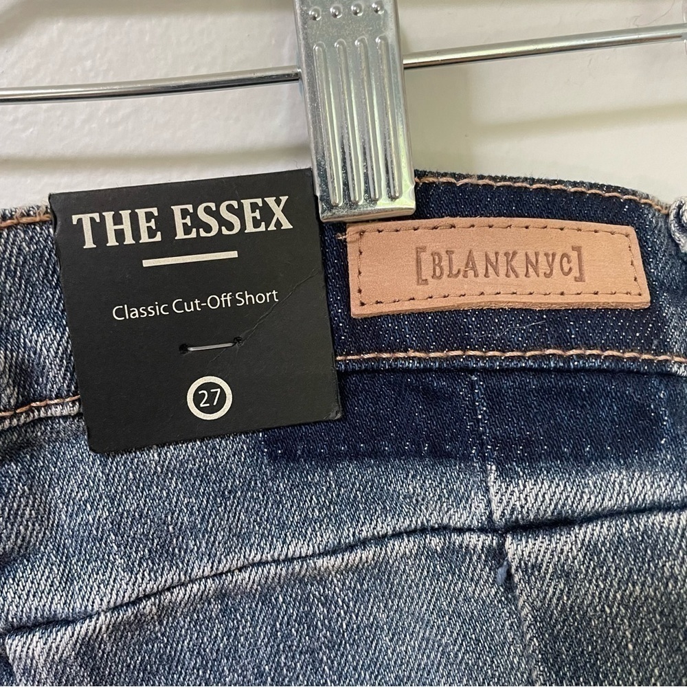 BlankNYC Essex Jean Shorts 27 NWT Midtown Madness Denim Paneled Patchwork Frayed - Picture 6 of 9